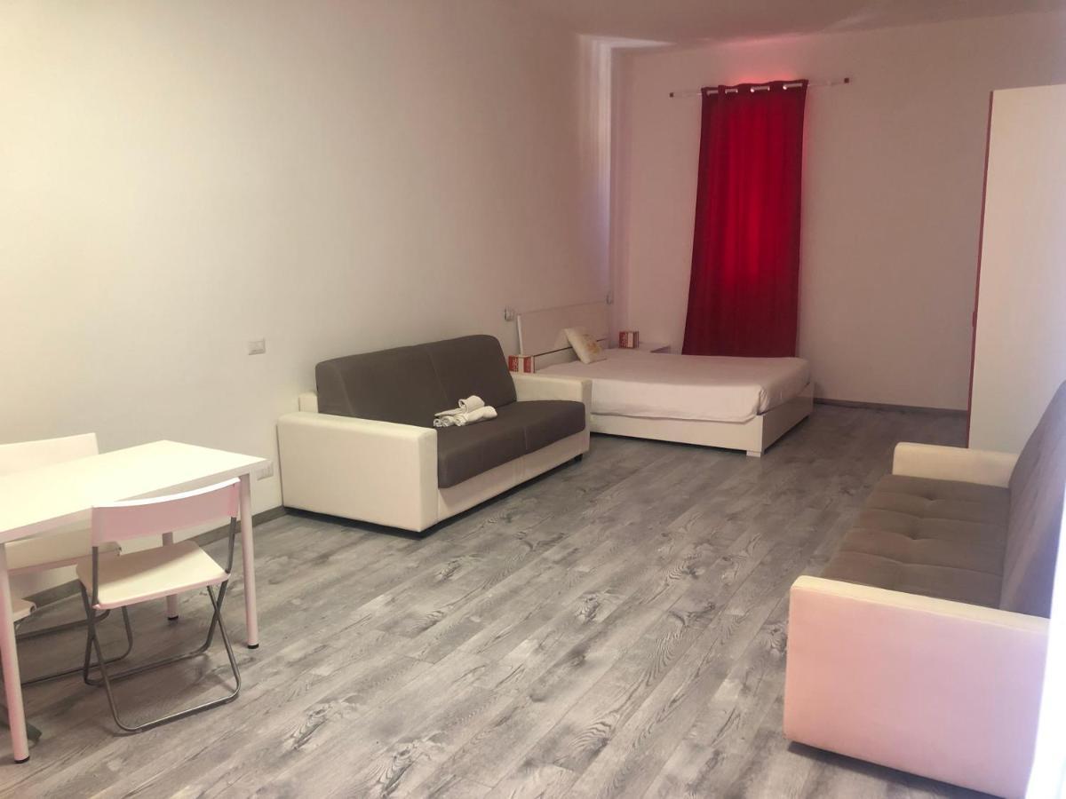 רומא Hotel Vm מראה חיצוני תמונה